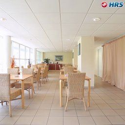 Breakfast room within restaurant All Suites Appart Hotel Merignac Residence de Tourisme Fotos