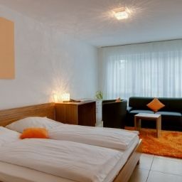  Boardinghouse HOME Fotos