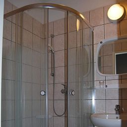 Bathroom Polsko-Niemieckie Centrum Młodzieży Europejskiej w Olsztynie Fotos