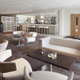 Bar Holiday Inn WINCHESTER Fotos