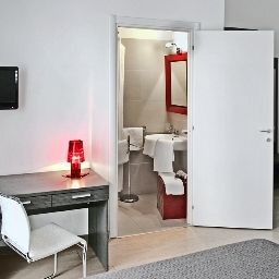 Camera da bagno Suite Inn Fotos