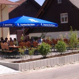 Terrasse Koeberle Gutsgasthaus Fotos