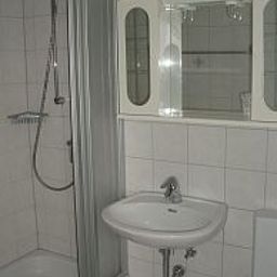 Bathroom Zur Linde Fotos