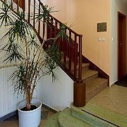 Hall Koupaliště Fotos