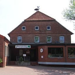 Vista esterna Zu den Linden Gasthaus Fotos