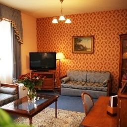 Suite Nowy Dwór Świlcza Fotos