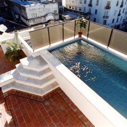 Pool Mansion Dandi Royal Fotos