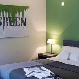 Habitación GombitHotel Fotos