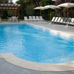 Pool Ariston Fotos