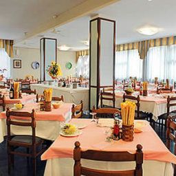 Restauracja Ariston Fotos