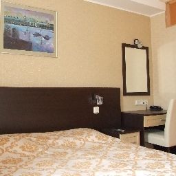  Nevsky Breeze Fotos