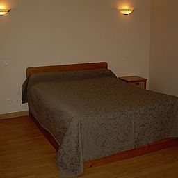 Chambre Europhotel Maupas Logis Fotos