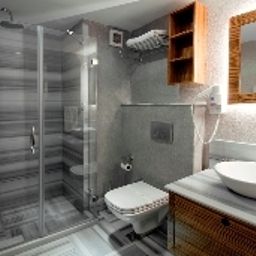 Camera da bagno Büyük Keban Fotos