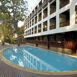 Basen The Imperial Tara Mae Hong Son Hotel Fotos