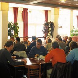 Frühstücksraum im Restaurant Stayokay Hostel Den Haag Fotos