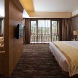 Suite junior Days Inn Business Longwan Fotos