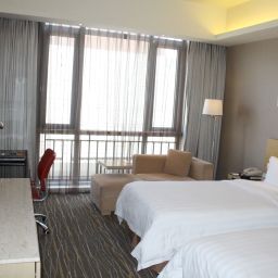  Days Inn Business Longwan Fotos