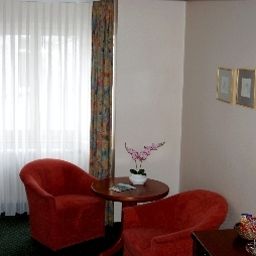 Vue extérieure Beek Fotos