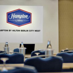Tagungsraum Hampton by Hilton Berlin City West Fotos