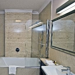 Bathroom Dyplomat Fotos