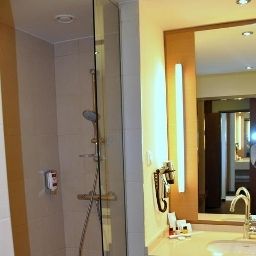 Camera da bagno Ramada Hotel and Suites Vienna Fotos