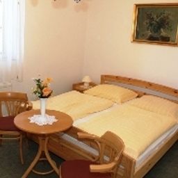 Zimmer Barokk Fotos