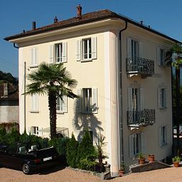 Widok zewnętrzny Villa Sarnia Fotos