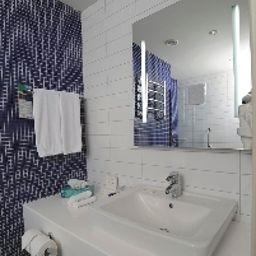 Bathroom Kazan Park Inn by Radisson Fotos
