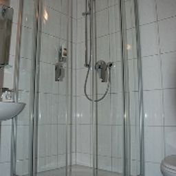 Camera da bagno Drive IN Fotos