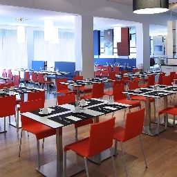 Sala colazione nel ristorante Lindner Sports Academy Fotos
