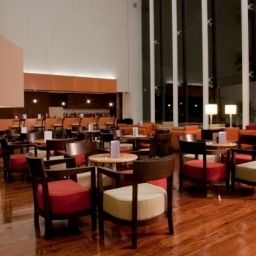 Bar NH AEROPUERTO T2 Fotos