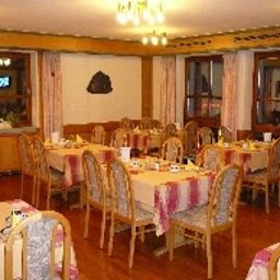 Frühstücksraum Schmid Garni Fotos