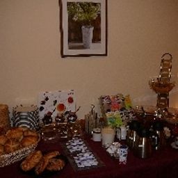 Buffet Schmid Garni Fotos