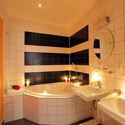 Badezimmer Royal Road Residence Fotos