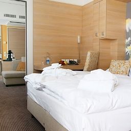 Junior-Suite RAMADA Zürich City Fotos