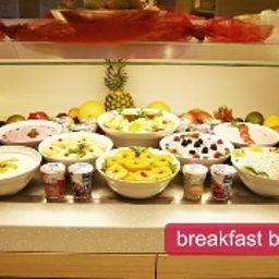 Buffet RAMADA Zürich City Fotos