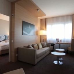  RAMADA Zürich City Fotos