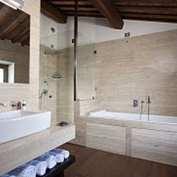 Badezimmer Poggio Piglia Fotos