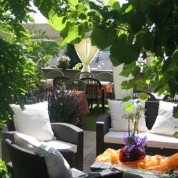 Terrasse Wiesengrund Zum Fotos