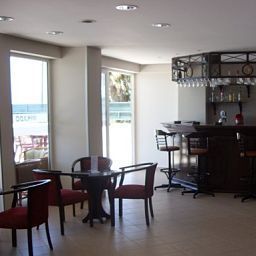 Bar Mikado hotel Fotos