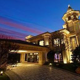 Chateau Star River HaiYi Peninsula Guangzhou / Canton