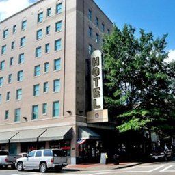 Außenansicht an Ascend Hotel Collection Member Gov Dinwiddie Hotel Old Towne Fotos
