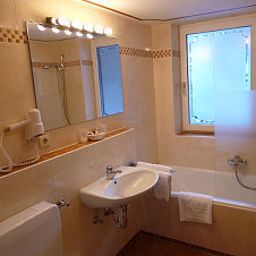 Badezimmer Lärchenhang Gästehaus Fotos
