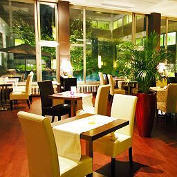 Sala colazione nel ristorante College Garden Hotel Fotos