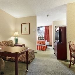 Suite Ramada Suites Orlando Airport Fotos
