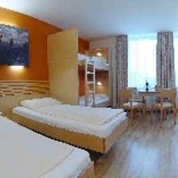 Habitación familiar JUFA Schladming Fotos