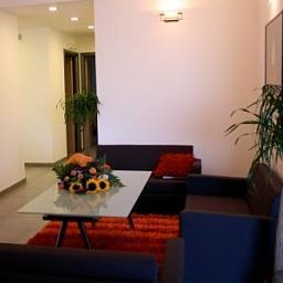 Hall Camere Enny Fotos