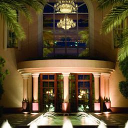 Halle Dubai The Ritz-Carlton Fotos