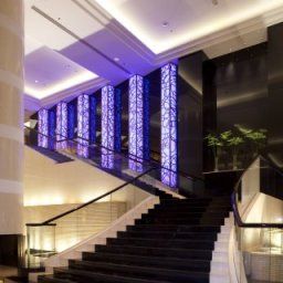 Холл Radisson Blu Hotel Cebu Fotos