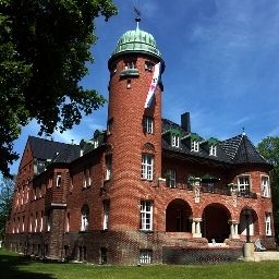 Exterior view Schloss Libnitz Fotos